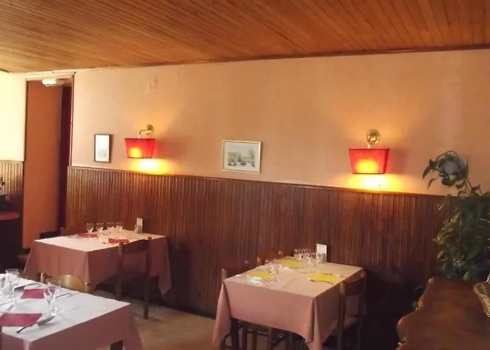 ホテル Du シャトー・アルヌー・サン・トーバン