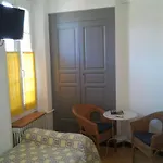 Du Hotel *